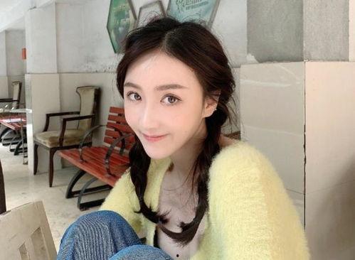 李浩然前女友爆料视频,揭秘昔日恋情内幕 第1张 李浩然前女友爆料视频,揭秘昔日恋情内幕 第1张